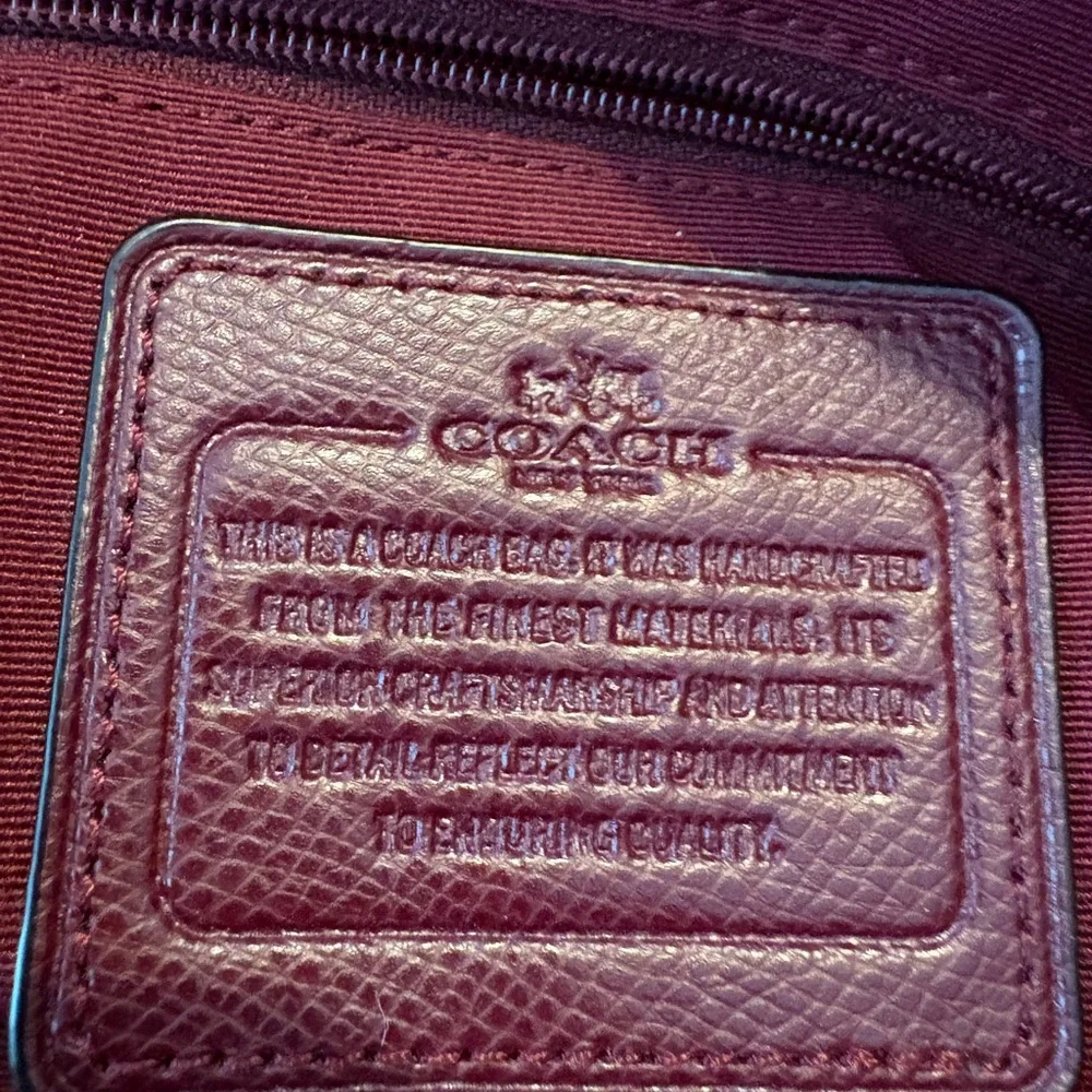 Coach Christie Carryall Burgundy Crossgrain Leather COA